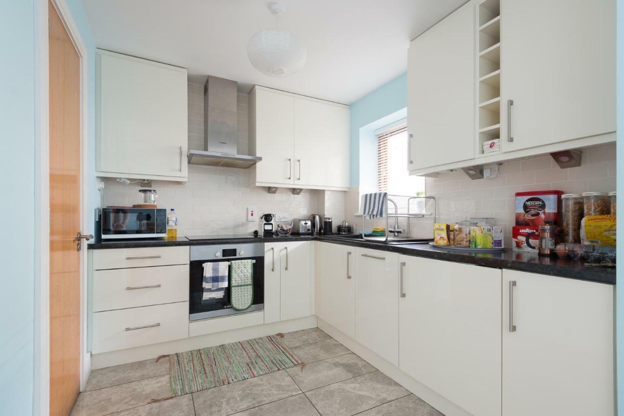 Spacious 2-bedroom Near O'connell St Apartamento *